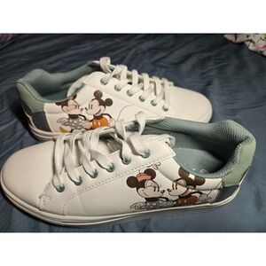 Disney Womens White Green Mickey Mouse Lace Up Sneaker Shoes Size US 9